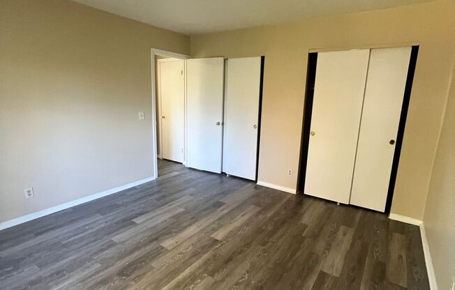 1 bed, 1 bath, 750 sqft, $950, Unit Apt 4