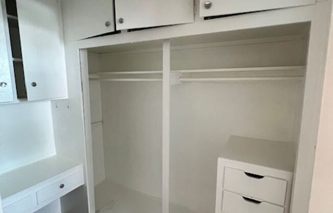 Studio, 1 bath, 250 sqft, $1,695, Unit BY71-05