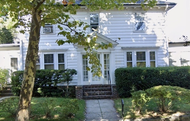 3 GREENOUGH ST