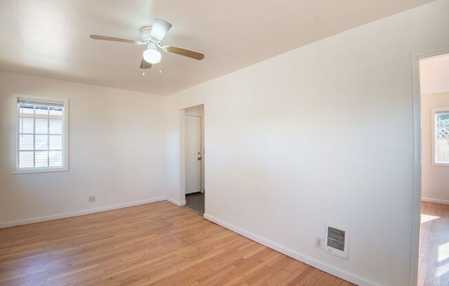 19th 4-Plex - 000004