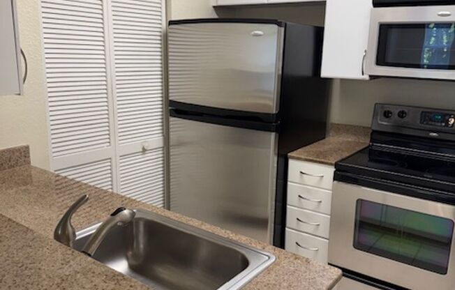 Lexington place One bedroom Condo