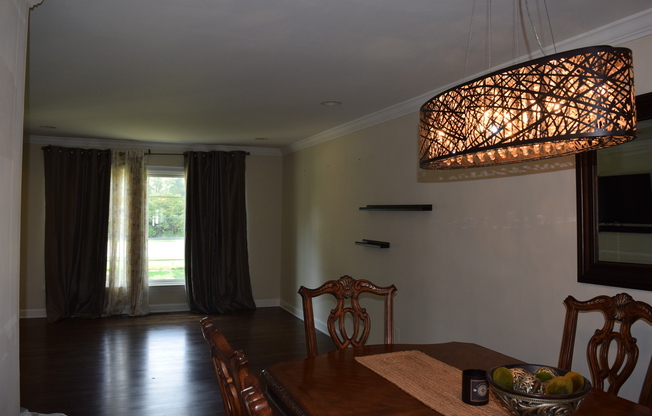 BEAUTIFULLY RENOVATED AND SPACIOUS COLONIAL IN PLYMOUTH!!!