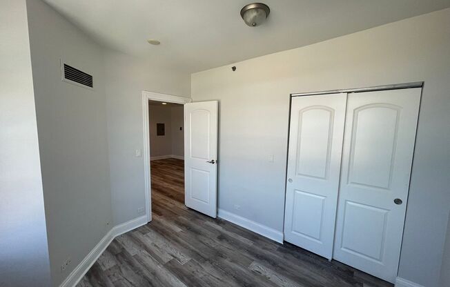 1 bed, 1 bath, 522 sqft, $1,200, Unit 706