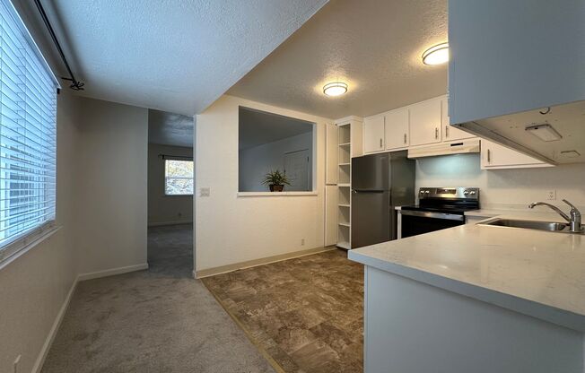 1 bed, 1 bath, $1,695, Unit 4