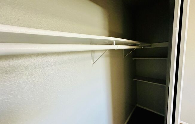 Studio, 1 bath, 500 sqft, $850, Unit 222