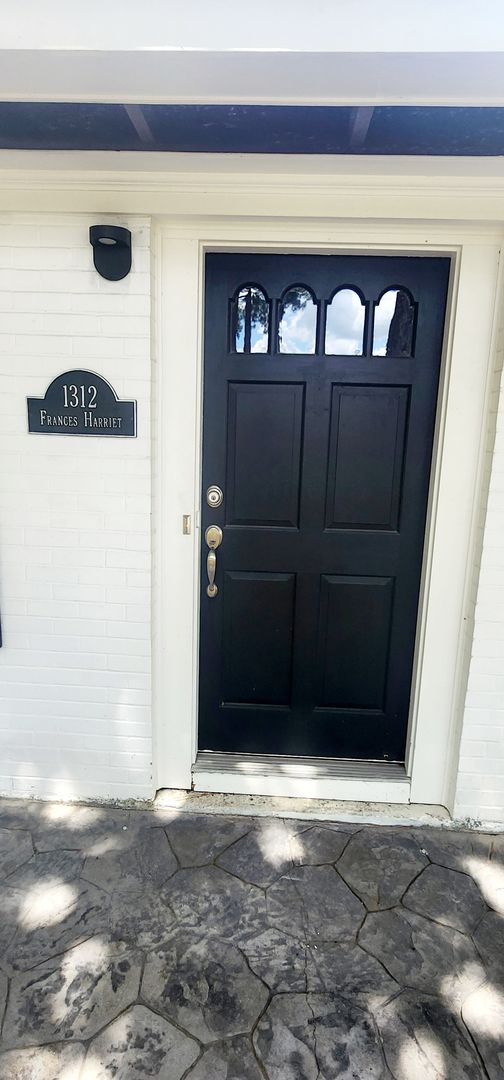 1312 FRANCIS HARRIET DR