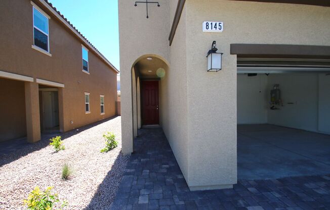 8145 SEMINARIO AVE