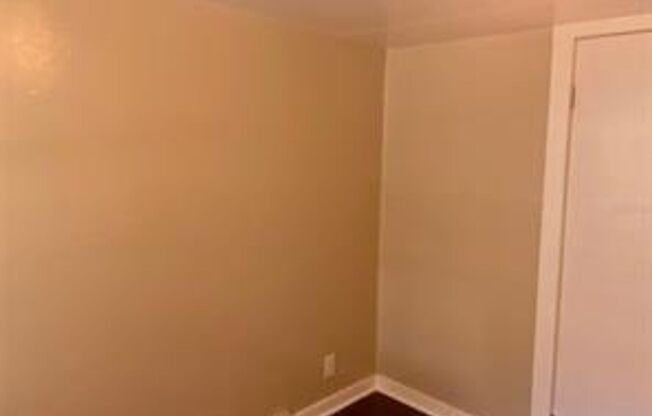 2 beds, 1 bath, $1,450