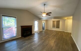 3 beds, 2 baths, $1,530