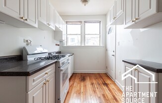 556 W Aldine Ave