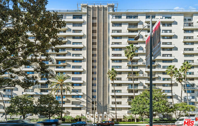 2 beds, 2 baths, 1,088 sqft, $4,400, Unit 904