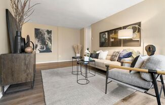 Colonial Terrace Apartments
