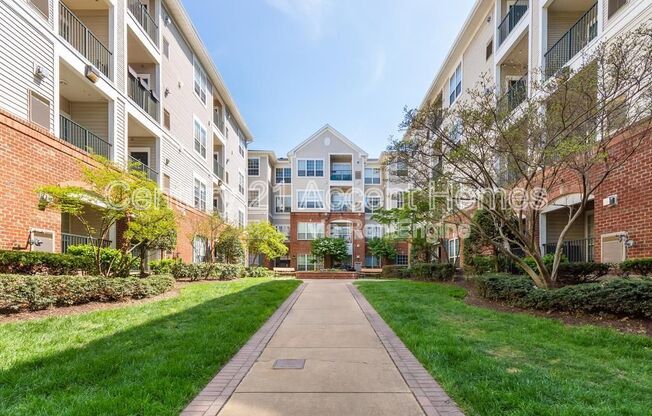 4862 EISENHOWER AVE #270