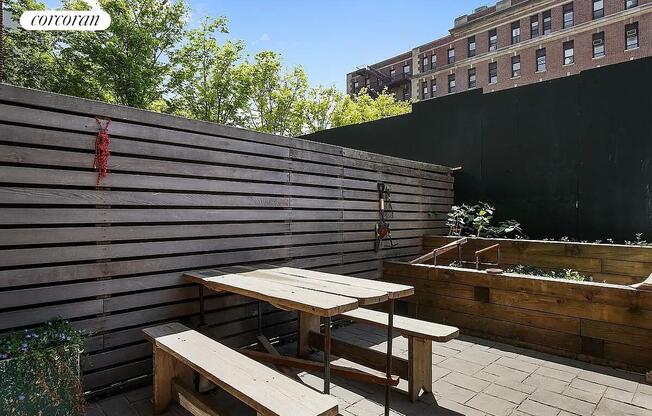 1 bed, 1 bath, $5,400, Unit G2