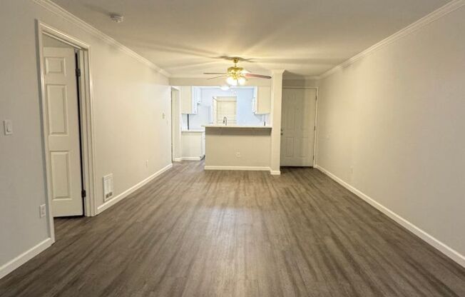 2Bd/2Ba Kirkland Condo