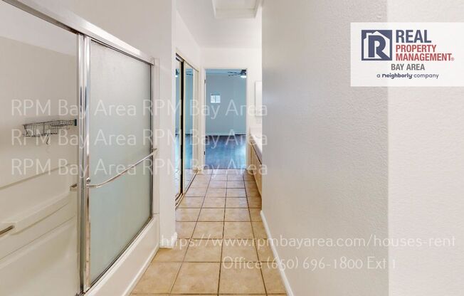 2 beds, 2 baths, $3,300