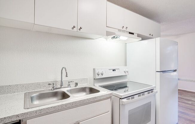 Studio, 1 bath, 480 sqft, $1,895, Unit 08-90