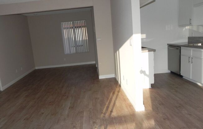 Studio, 1 bath, $1,900, Unit 20