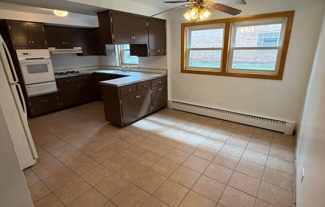 4431 N NEWCASTLE AVE