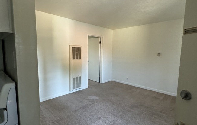 1 bed, 1 bath, $2,100