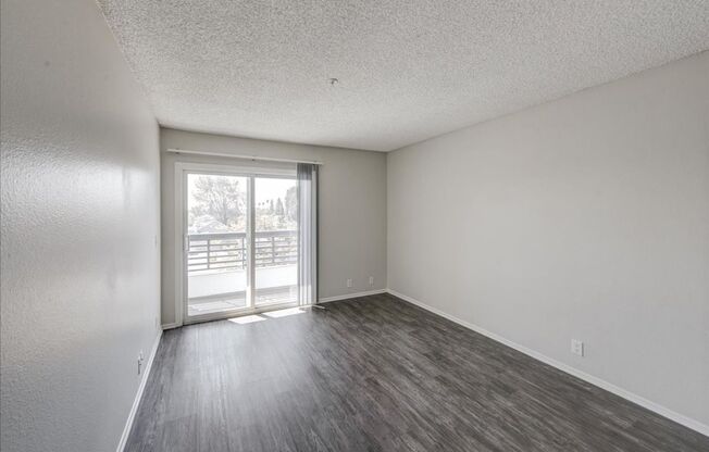 2 beds, 2 baths, 973 sqft, $3,115, Unit 336