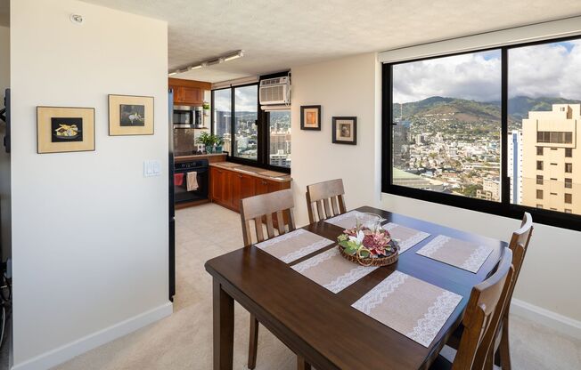 2 beds, 2 baths, $4,200, Unit # 4202