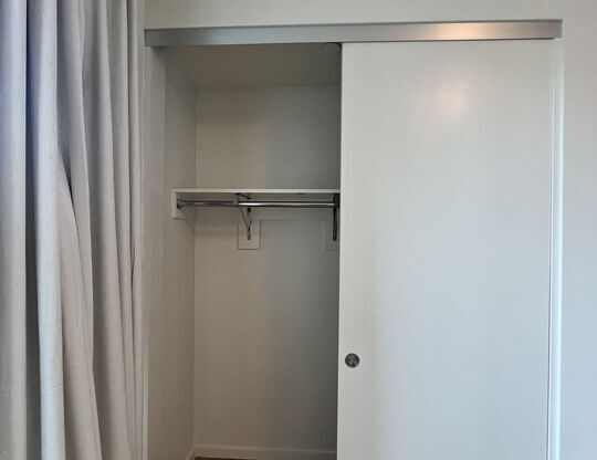 1 bed, 1.5 baths, 780 sqft, $3,000, Unit 701