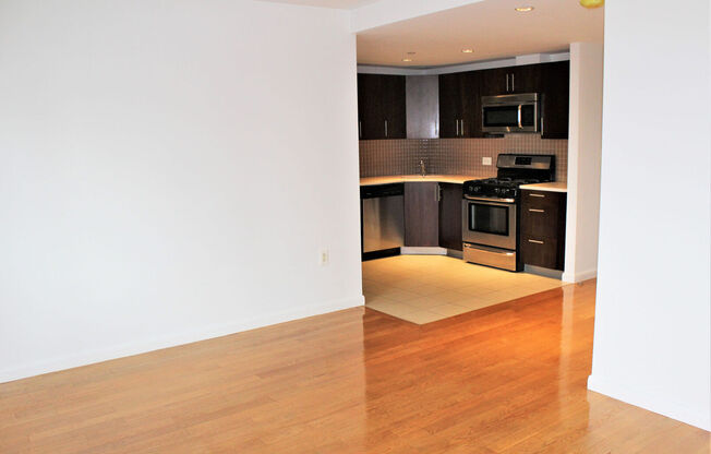 1 bed, 1 bath, 673 sqft, $3,325