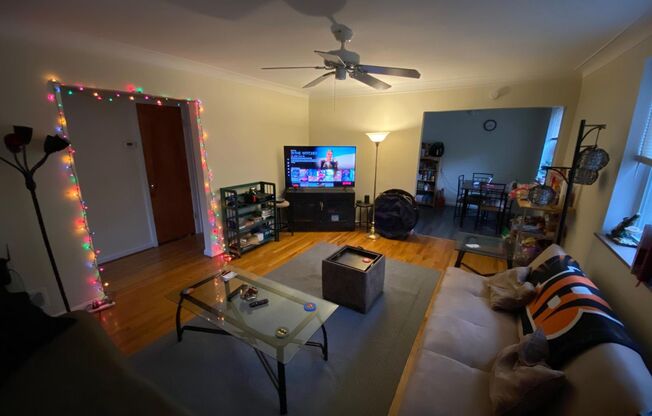 533 Riddle Crest Ln