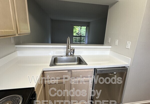 104 SCOTTSDALE SQ