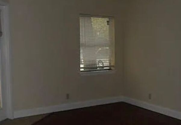 2 beds, 2 baths, $2,100