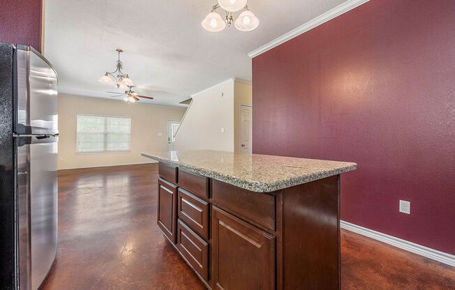 Available August 2026! 4 Bed, 3 Bath in Horse Haven Estates!!