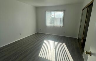 2 beds, 1.5 baths, 900 sqft, $2,700, Unit 5