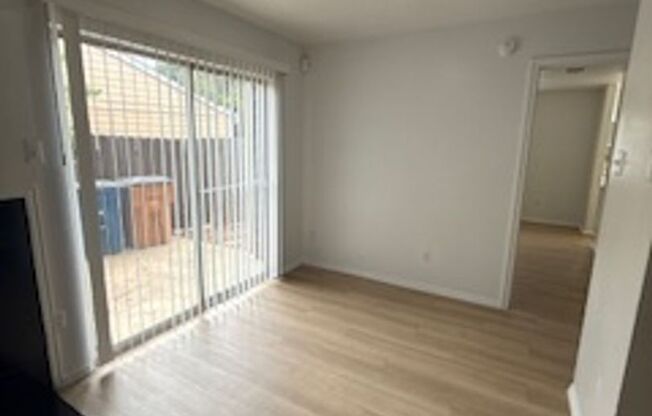 2 beds, 2 baths, 989 sqft, $1,695, Unit 11601B