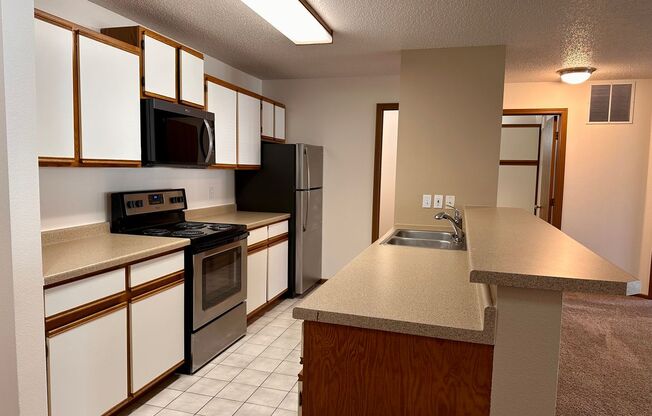 2 beds, 2 baths, 1,050 sqft, $1,310, Unit 239