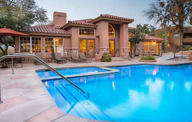 Refreshing pool at La Reserve Villas in Oro Valley AZ