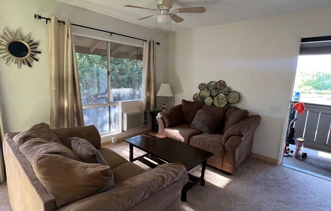 2 beds, 1.5 baths, $2,000