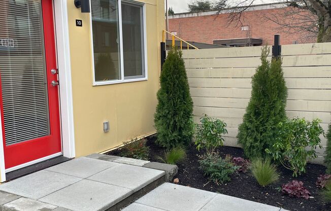 Paula Marie Apartments - Located in the heart of Greenwood