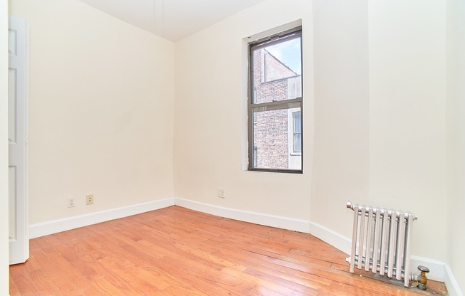 557 W 144 ST