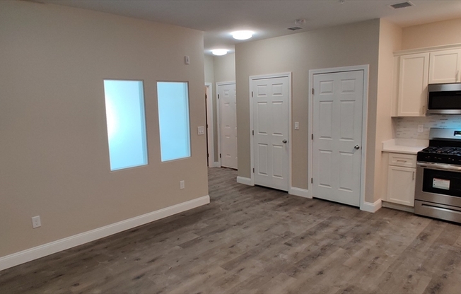 1 bed, 1 bath, 650 sqft, $2,150, Unit 302