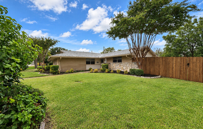1409 SHERRYE DR