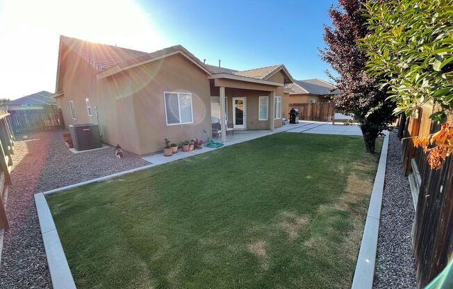 4 beds, 2 baths, $2,575