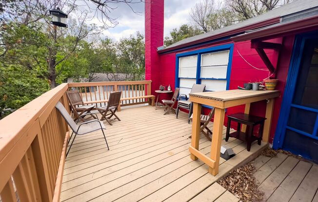 3 beds, 1 bath, 1,261 sqft, $2,300, Unit B