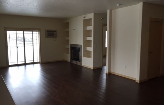 Aspen Ponds Apartments