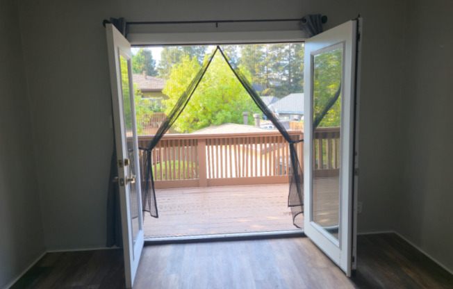 320 Franciscan Ct apt 4 4