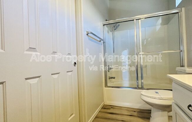 2 beds, 2 baths, 1,088 sqft, $1,900, Unit 1634