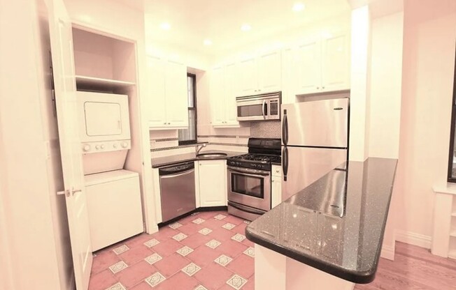 105 E 88 ST