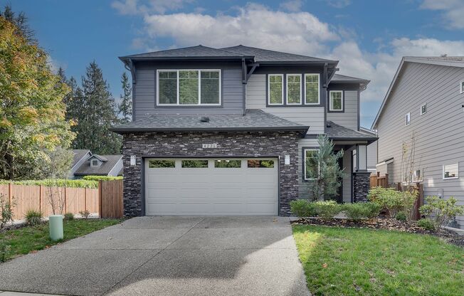 Seattle Hill Road Area Beautiful 5 Bedroom Home For Rent!
