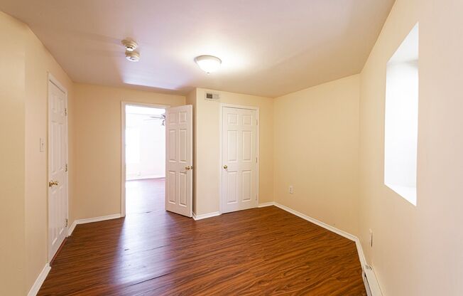1635 E Passyunk Ave