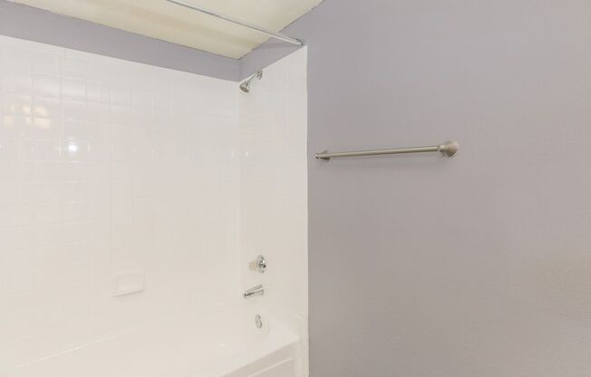 1 bed, 1 bath, 466 sqft, $1,250, Unit 2028